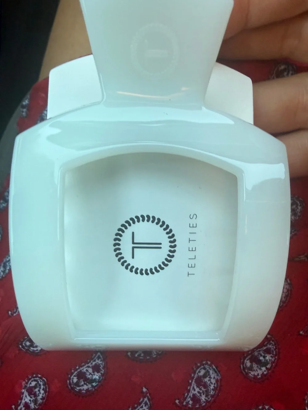 ❤️ 3/$25 TELETIES Flat Square Hair Clip - white